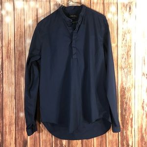 Zara Man slim fit navy 1/4 button fitted shirt!